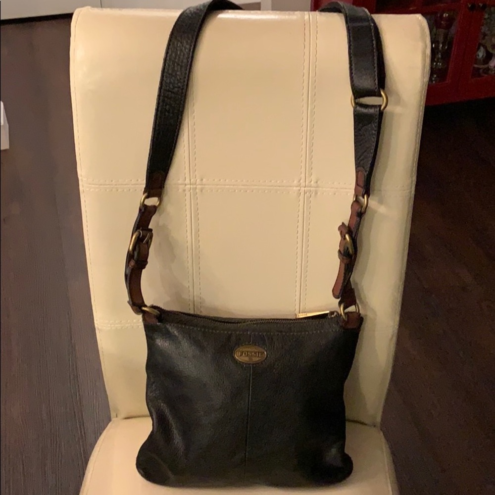 Genuine fossil black leather crossbody purse